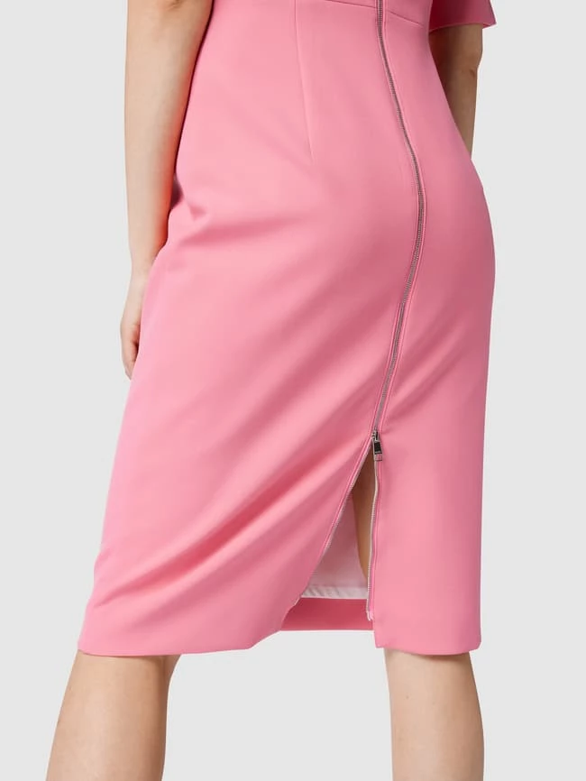 BOSS Etuikleid Mit V-Ausschnitt Modell 'Decine' - Rosa 5 BOSS Etuikleid Mit V-Ausschnitt Modell 'Decine' - Rosa – Bild 3