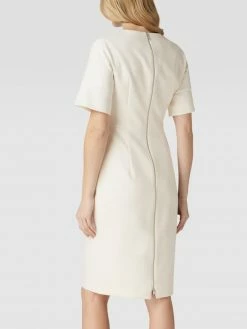 BOSS Etuikleid Mit V-Ausschnitt Modell 'Decine' - Offwhite 11 BOSS Etuikleid Mit V-Ausschnitt Modell 'Decine' - Offwhite -Polo Ralph Lauren Shop 754j8h2k9963cjq19laj6dqkap8ksj9g9da4ehhg65730ea36h44edig6p33igic6l0l6hhi8hb58iie893m6d1n6csj4dr160qm8dpk64qj2o9j6di3cc1kckq6aopoccrmad8