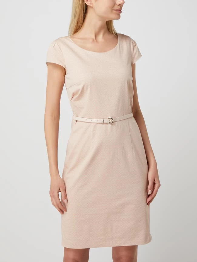 BETTY & CO WHITE Etuikleid Mit Taillengürtel - Hellrosa 6 BETTY & CO WHITE Etuikleid Mit Taillengürtel - Hellrosa – Bild 4