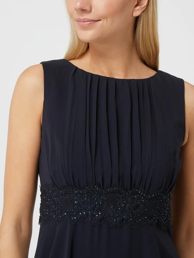 Christian Berg Cocktail Cocktailkleid Aus Chiffon - Marineblau Meliert 5 Christian Berg Cocktail Cocktailkleid Aus Chiffon - Marineblau Meliert – Bild 3