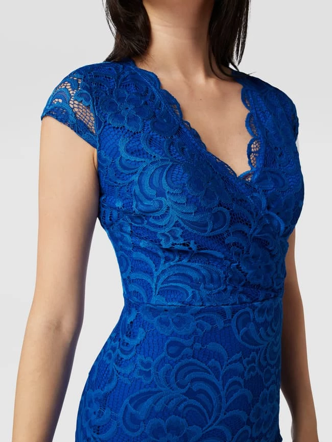 Lipsy Cocktailkleid Mit Kappärmeln - Royalblau 5 Lipsy Cocktailkleid Mit Kappärmeln - Royalblau – Bild 3