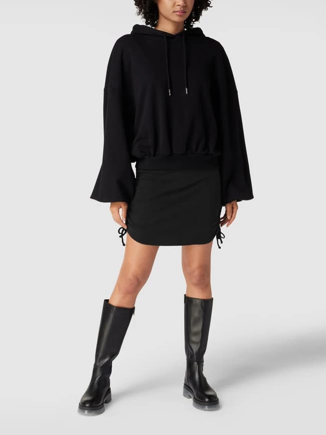 REVIEW Minikleid In Feinripp-Optik - Anthrazit 3 REVIEW Minikleid In Feinripp-Optik - Anthrazit