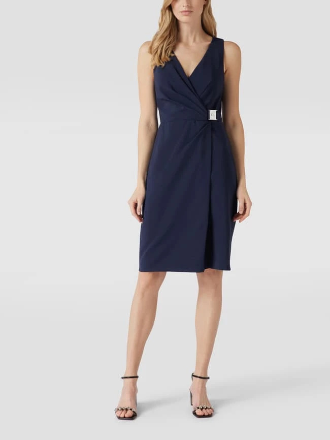 Lauren Ralph Lauren Knielanges Cocktailkleid Mit V-Ausschnitt - Marineblau 3 Lauren Ralph Lauren Knielanges Cocktailkleid Mit V-Ausschnitt - Marineblau