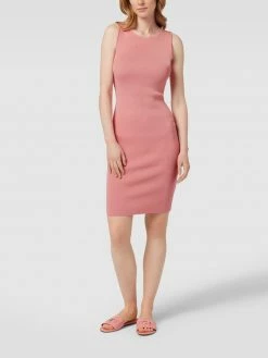 Guess Knielanges Kleid In Ripp-Optik - Apricot -Polo Ralph Lauren Shop 9944el2f74pl0l1m6134ke2e6p0kkcqg8oolaia368rlakih6t7kkii970sj2ha7a9648e2j6t5kql239h3j4or265hj0ob36orm4d9kc5h36o9ncos68c35ckrjichh70q68cg