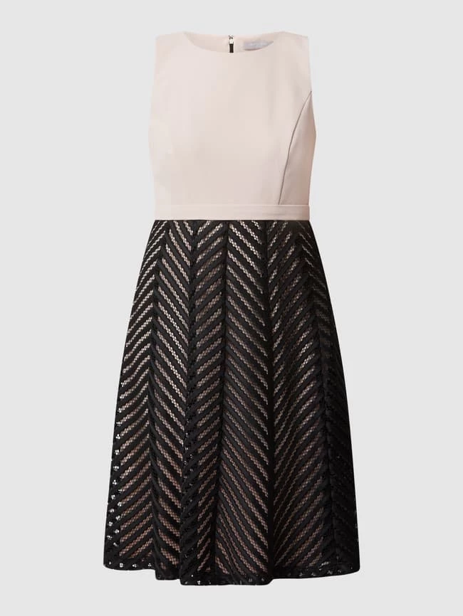 Christian Berg Cocktail Cocktailkleid Mit Spitze - Altrosa Meliert 4 Christian Berg Cocktail Cocktailkleid Mit Spitze - Altrosa Meliert – Bild 2