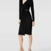 Lauren Ralph Lauren Cocktailkleid In Wickel-Optik Modell 'KINA' - Schwarz 2 Lauren Ralph Lauren Cocktailkleid In Wickel-Optik Modell 'KINA' - Schwarz -Polo Ralph Lauren Shop 9gpjali388okqh1k6h24ek9ha975aca6ap94aca78ks52ci48cokqjaf75450ca2a0r4mji6akol0kid8go66ohn6go66opp70om8d9k69j64e1i6srj2cpi68pjaob3chgm2c0