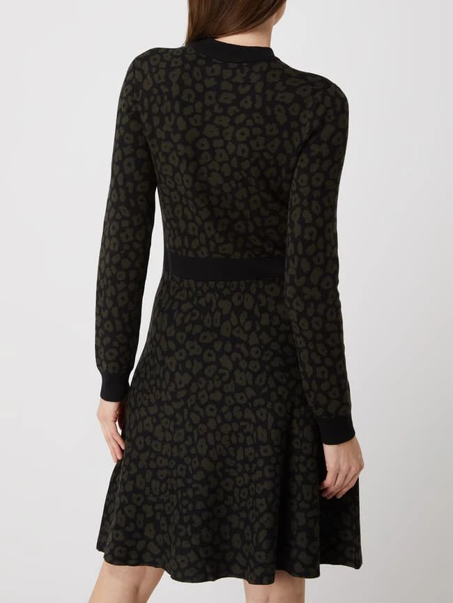 Jake*s Collection Jerseykleid Aus Viskosemischung - Khaki 7 Jake*s Collection Jerseykleid Aus Viskosemischung - Khaki – Bild 5