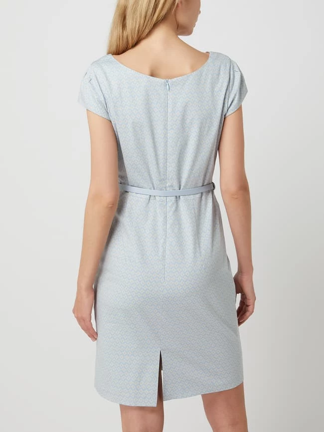 BETTY & CO WHITE Etuikleid Mit Taillengürtel - Hellblau 7 BETTY & CO WHITE Etuikleid Mit Taillengürtel - Hellblau – Bild 5