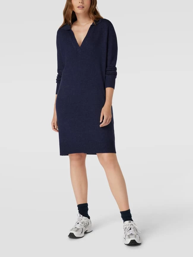 Montego Strickkleid Mit V-Ausschnitt - Dunkelblau 3 Montego Strickkleid Mit V-Ausschnitt - Dunkelblau