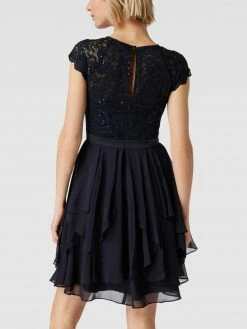 Jake*s Cocktail Cocktailkleid Mit Spitzenbesatz - Marineblau Meliert 11 Jake*s Cocktail Cocktailkleid Mit Spitzenbesatz - Marineblau Meliert -Polo Ralph Lauren Shop a11jgjie652jedqg8l43ilhj9kp32gi78tb4ad1i89148dic8spkkcib9d0jcl1g8h736kqmad43gl28a8o64dhhchj3ed1o6tj30e1k6lj3co9j6dij0cb5ckp3gdpm6di62og