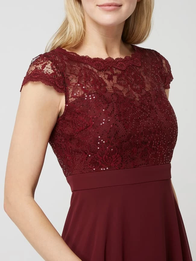 Christian Berg Cocktail Cocktailkleid Aus Spitze Und Chiffon - Dunkelrot 5 Christian Berg Cocktail Cocktailkleid Aus Spitze Und Chiffon - Dunkelrot – Bild 3