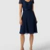 Luxuar Cocktailkleid Mit Ziersteinen Und Floralen Stickereien - Dunkelblau 1 Luxuar Cocktailkleid Mit Ziersteinen Und Floralen Stickereien - Dunkelblau -Polo Ralph Lauren Shop ap23gha4agp30cab6h3lcdic8t950d2g9544qia664pl4l1g60s4gjac9d63cl9g6pak2g9lah4kkia8753m8p9j6ph38c1jc4p3gp1k6hgj0e336ph36o9j60qjip1mclj6aog